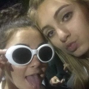 Meet your Posher, Abigail